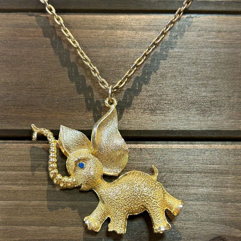 Vintage MCM Elephant Pendant Trunk Up on 21" Chain Clasp Closure